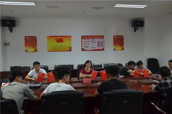 “傳承紅色基因、弘揚(yáng)八一精神”--城投集團(tuán)召開退伍軍人座談會(huì)