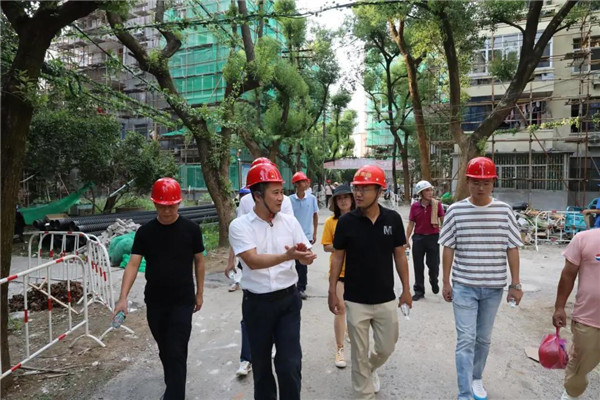 高曉云到城投集團(tuán)重點項目巡查